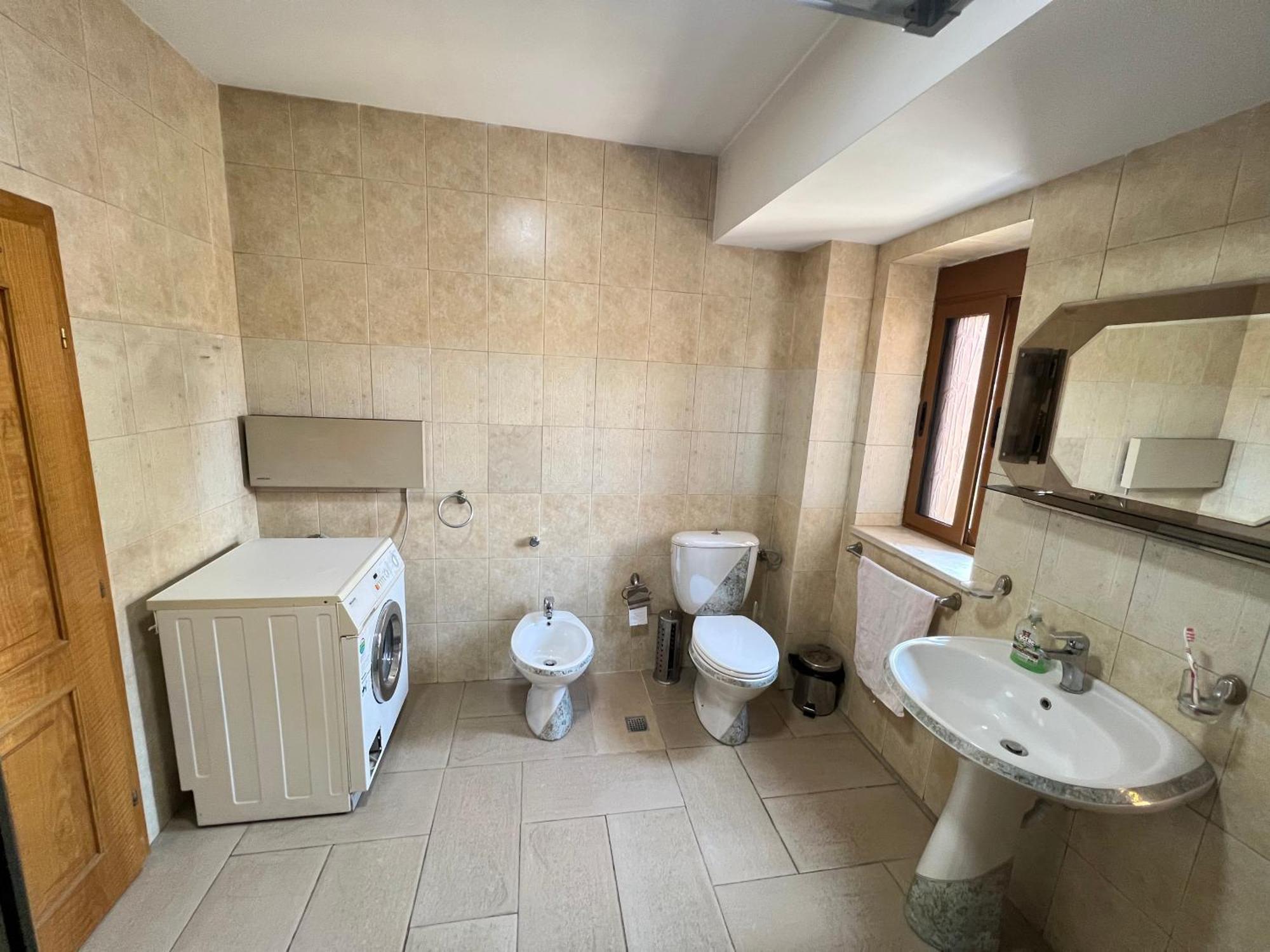 Tirana Center 2Bedrooms エクステリア 写真